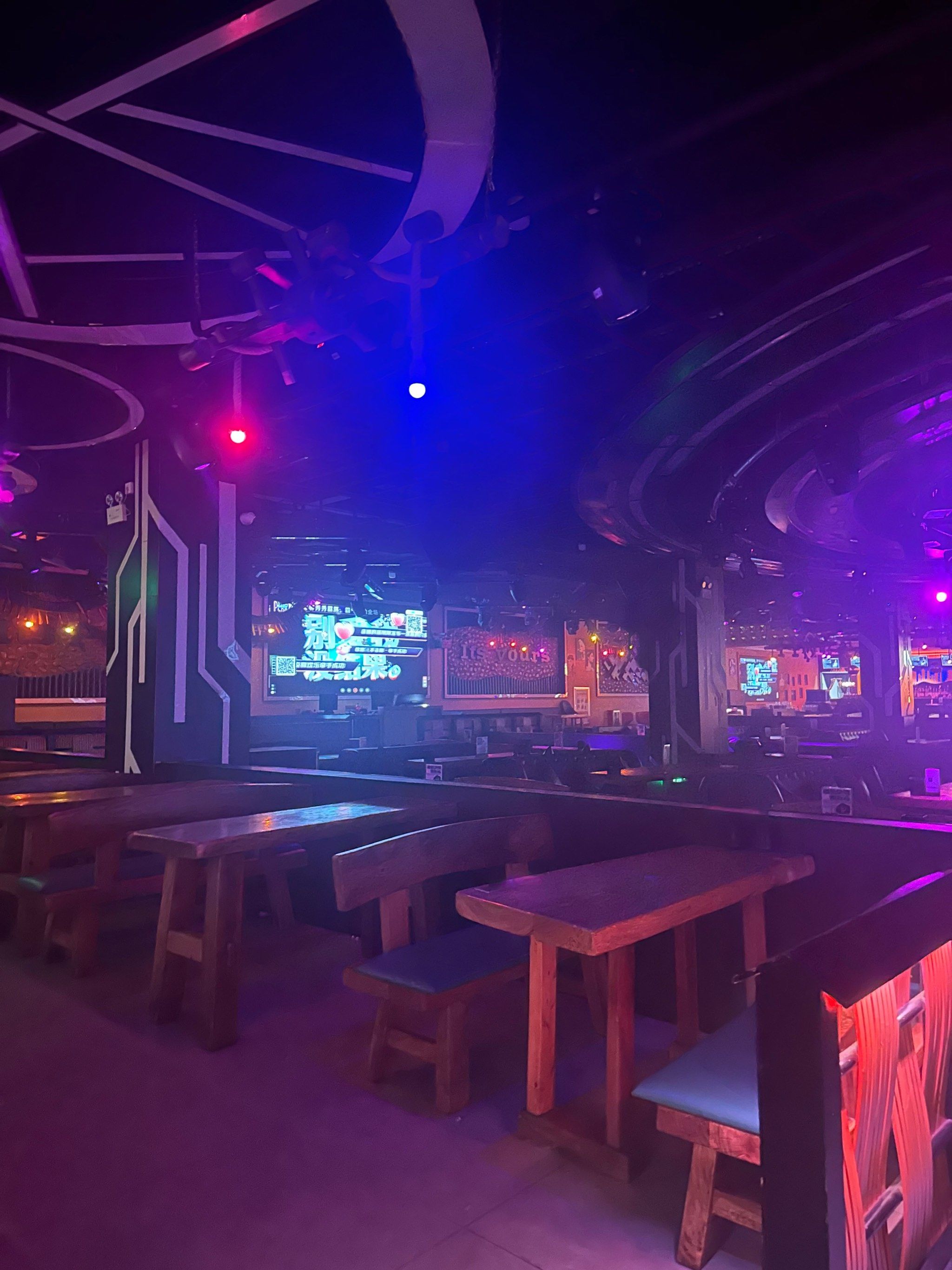 台州商务KTV首选，快来寻找最佳场所-椒江区ktv预定